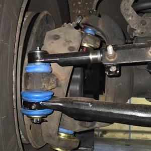 Front axle and steering components serviced on a truck